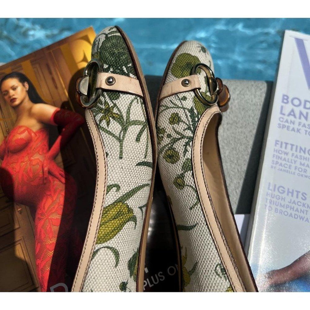 GUCCI Cream Floral Print Horsebit & Bamboo Accent Ballet Flats Size 7 - Picture 7 of 10